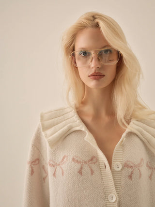 Bow Intarsia Knit Sweater in White