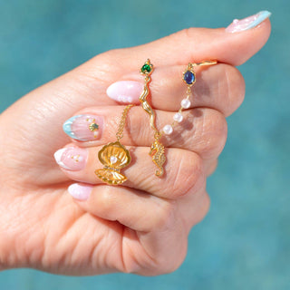 Seahorse Shore Necklace