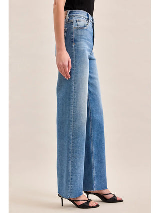 Logan Classic High Rise Dad Jeans in Medium Wash