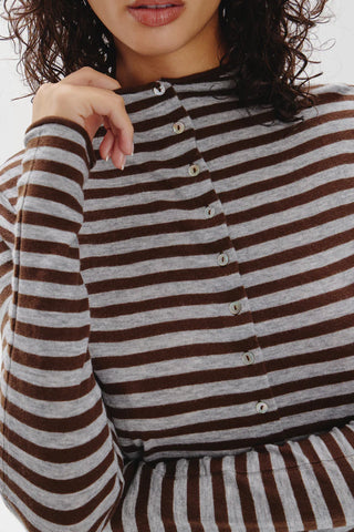 Leo Knit Button Up Cardigan in Pebble