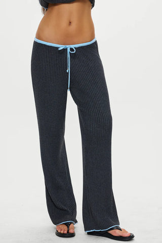 Lochlin Ribbed Knit Pant in Stone