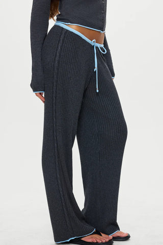 Lochlin Ribbed Knit Pant in Stone