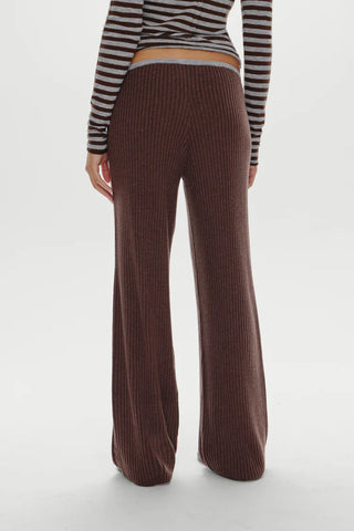 Lochlin Ribbed Knit Pants in Amber