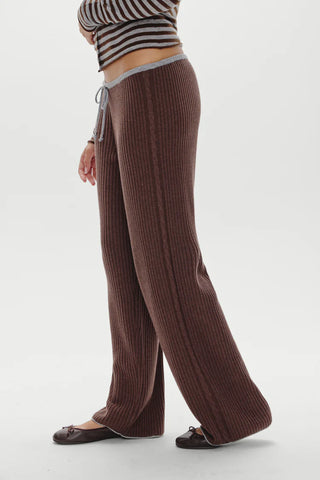 Lochlin Ribbed Knit Pants in Amber