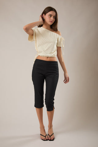 Parisian Chic Capris