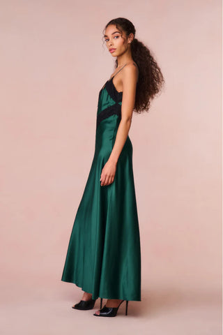 Serita Dress in Emerald Green