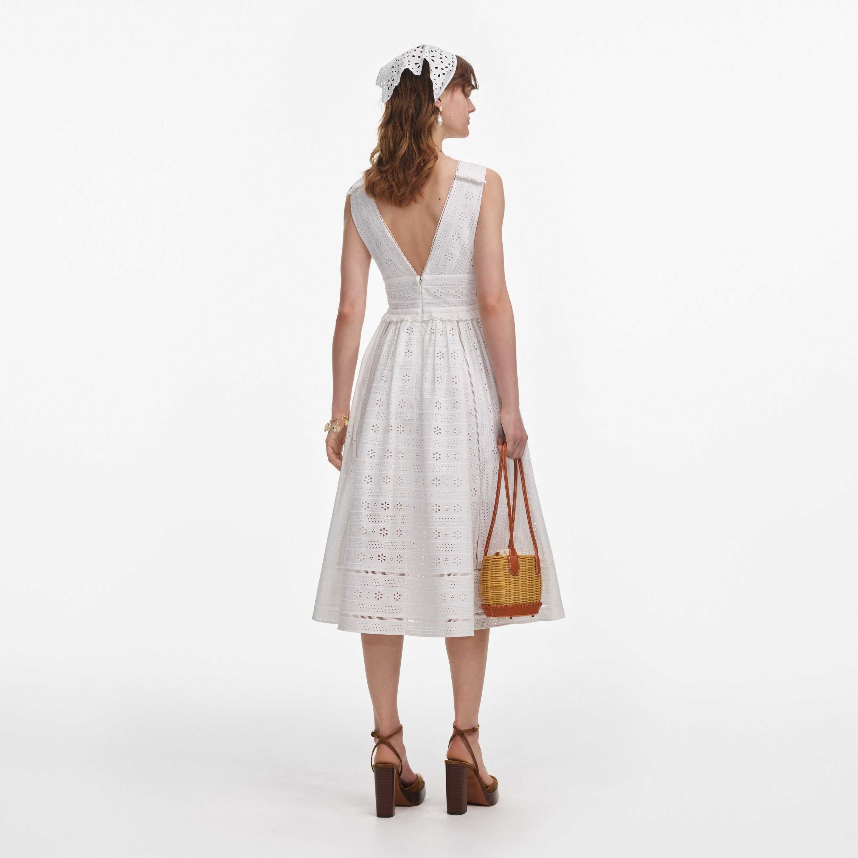 self portrait white daisy embroidered midi dress Self Portrait White Daisy Embroidered Midi Dress Cheap Sale