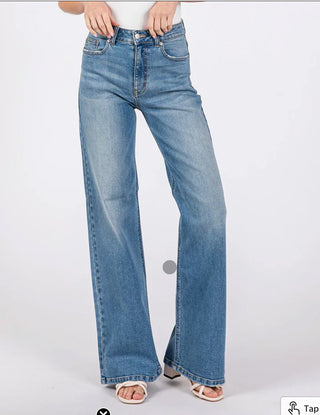 High Rise Slouchy Jean in Medium Wash